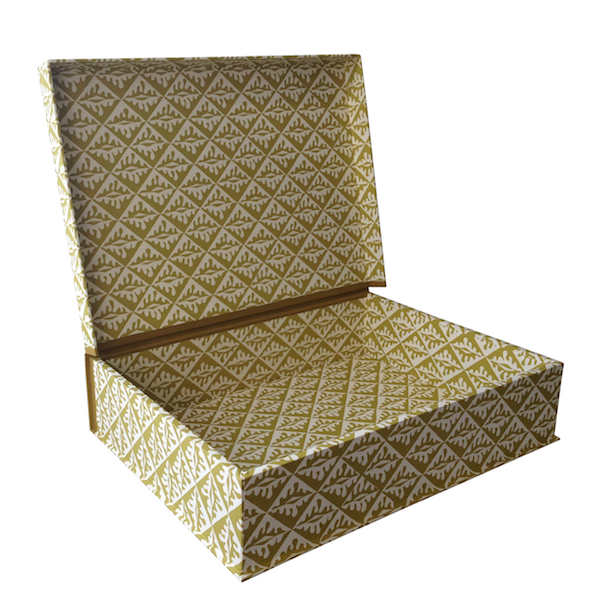 A5 Box File Oak Leaves Sap Green | Cambridge Imprint