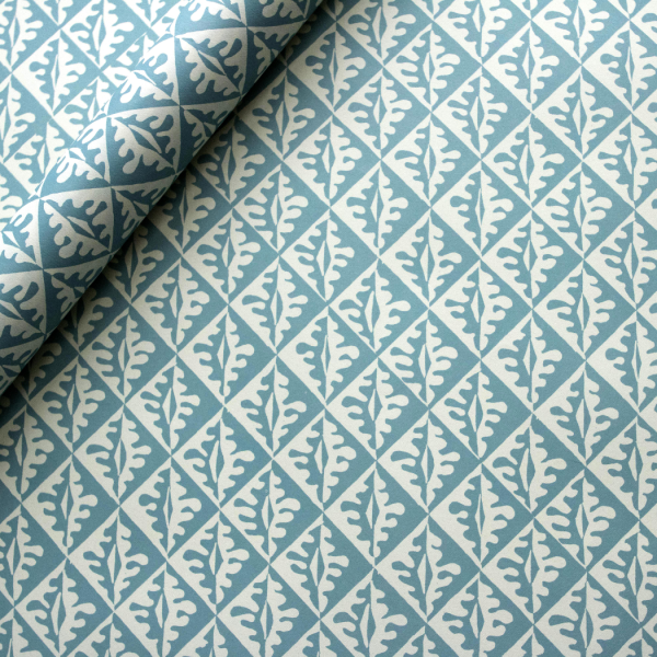 Cambridge Imprint Patterned Paper in Oak Leaves Blue