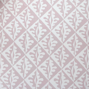 Cambridge Imprint Patterned Paper in Oak Leaves Pink