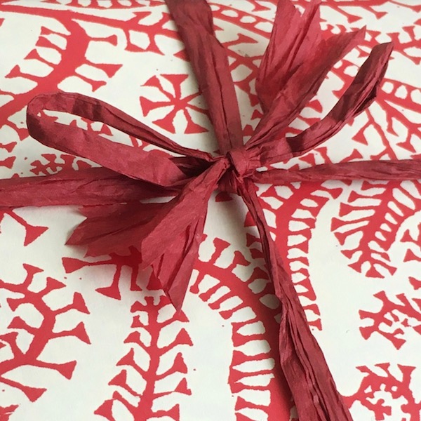 Cambridge Imprint Gift Wrapping