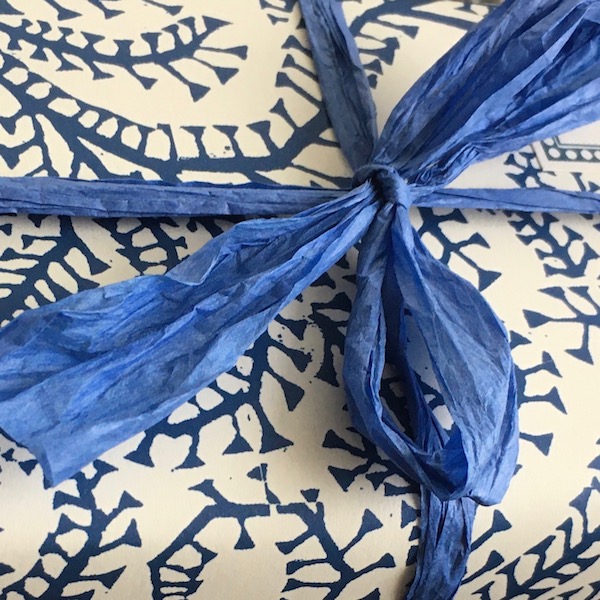 Cambridge Imprint Gift Wrapping