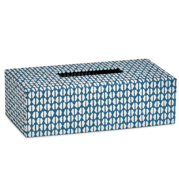 A Tissue Box Cover in Yo-Yo Kingfisher