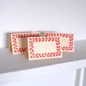 place cards with tomato border