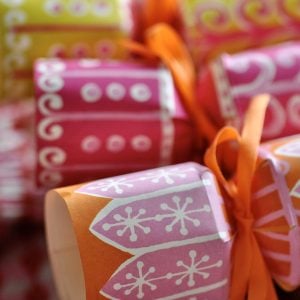 Cambridge Imprint Make Your Own Crackers Kit